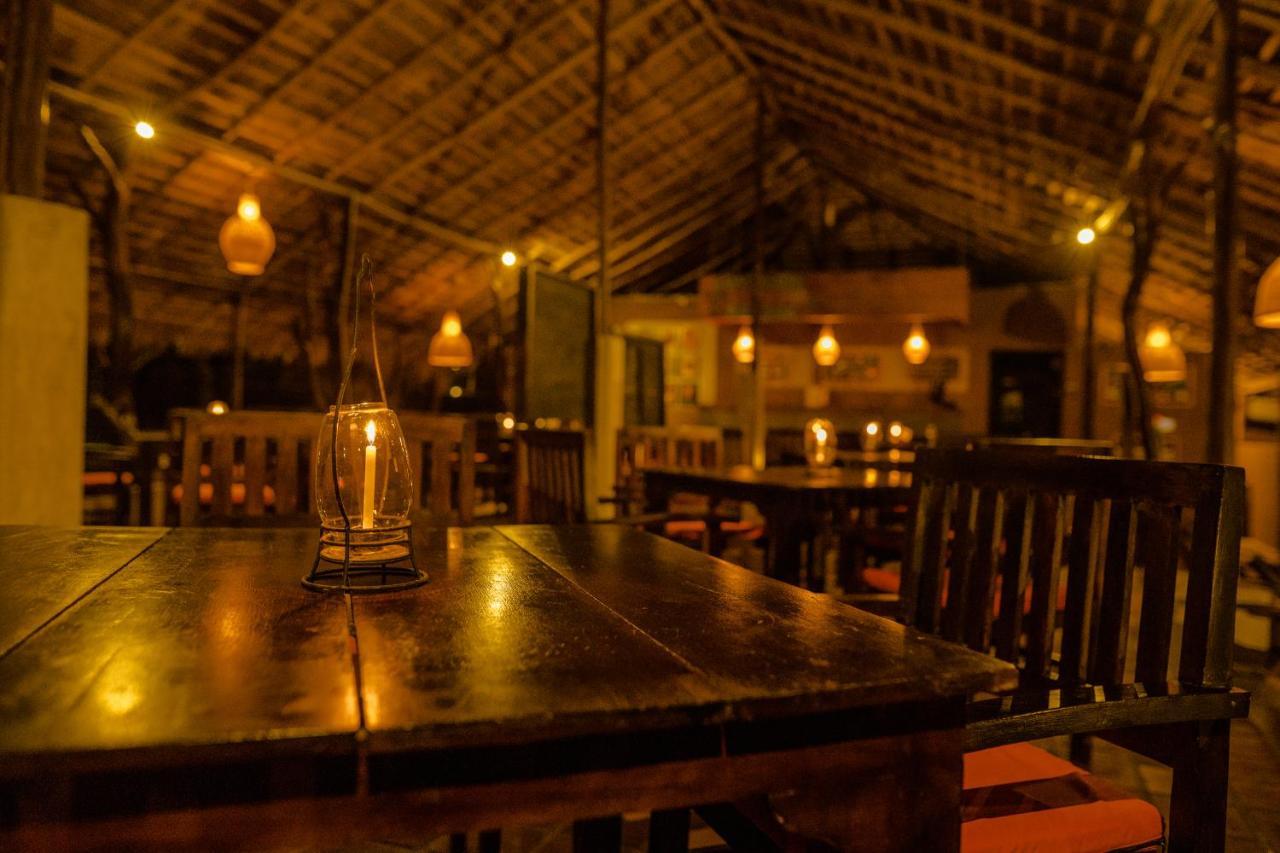 Gaga Bees Yala Villa Tissamaharama Exterior photo
