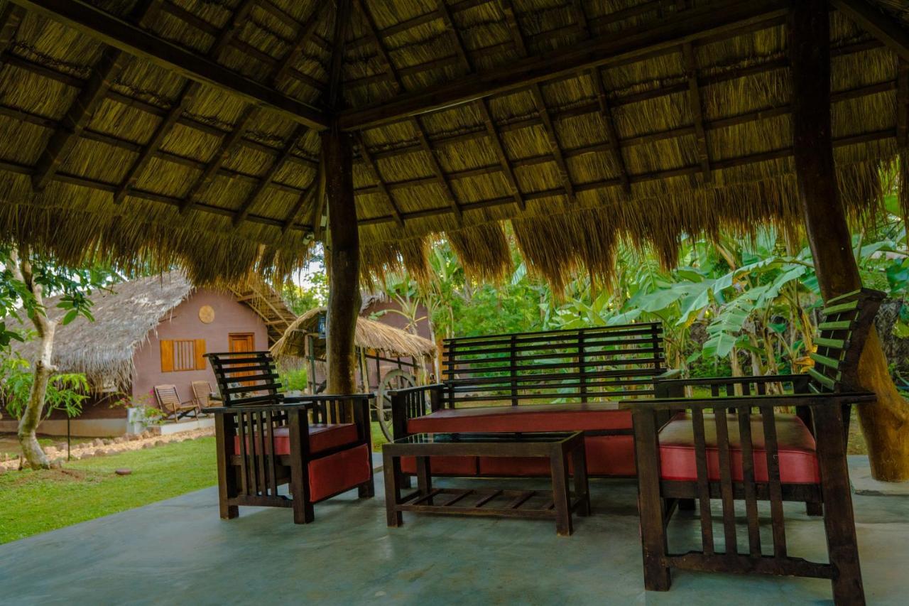 Gaga Bees Yala Villa Tissamaharama Exterior photo