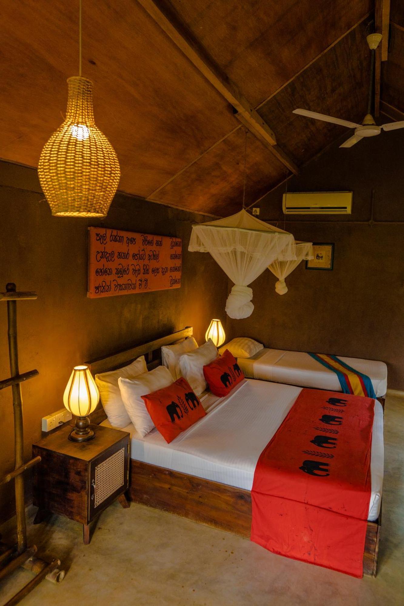 Gaga Bees Yala Villa Tissamaharama Exterior photo